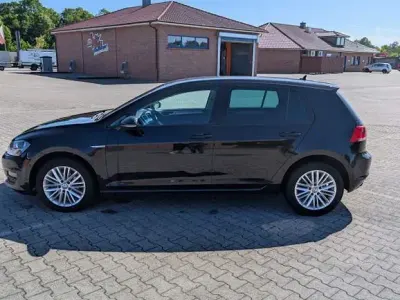 Gebraucht VW Golf VII Cup 105 PS (77 kW) 2014 Schwarz Limousine