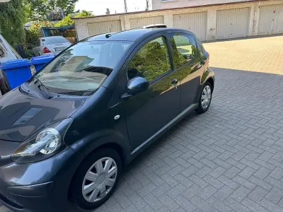 Gebraucht Toyota Aygo City 68 PS (50 kW) 2006 Grau Kleinwagen