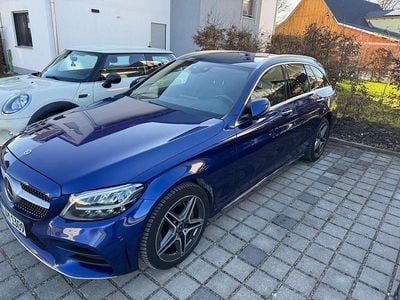 Gebraucht Mercedes GLC220 194 PS (142 kW) 2019 Blau Coupé