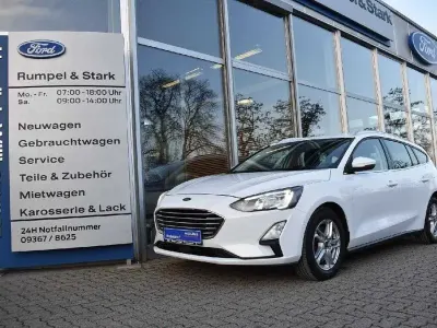 Usata Ford Focus Cool & Connect 101 CV (74 kW) 2021 Bianco Station wagon