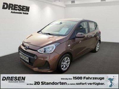 Gebraucht Hyundai i10 Trend 67 PS (49 kW) 2019 Cashmere brown met. Kleinwagen