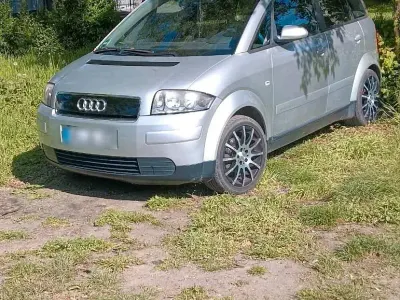 Brugt Audi A2 80 HK (58 kW) 2002 Sølv Hatchback
