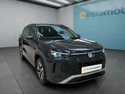 Gebraucht VW Tayron 150 PS (110 kW) 2026 Grau SUV