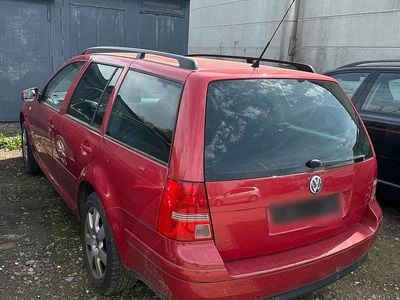 Usata VW Golf IV Pacific 110 CV (80 kW) 2003 Rosso Station wagon