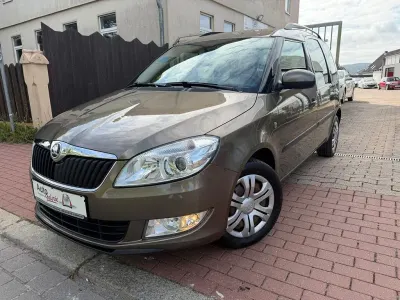 Gebraucht Skoda Roomster Plus Edition 86 PS (63 kW) 2014 Braun Van / Kleinbus