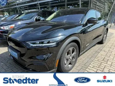 Gebraucht Ford Mustang Mach-E Basis 100 kW (136 PS) 2021 Schwarz SUV