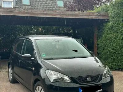 Używany Seat Mii Ecomotive 75 KM (55 kW) 2012 Czarny Hatchback