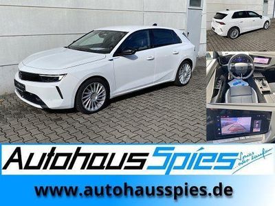 Jade weiss/arktis weiss Gebraucht 2023 Opel Astra Business Edition Limousine | 21.990 € (Fairer Preis)