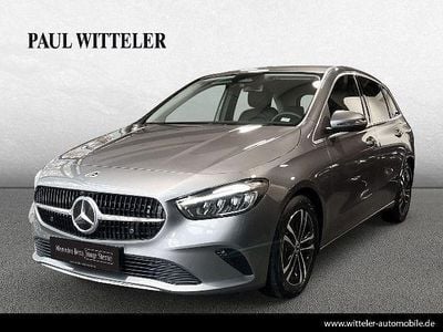 Lack mountaingrau Gebraucht 2024 Mercedes B180 Progressive Van / Kleinbus | 32.480 € (Etwas zu teuer)