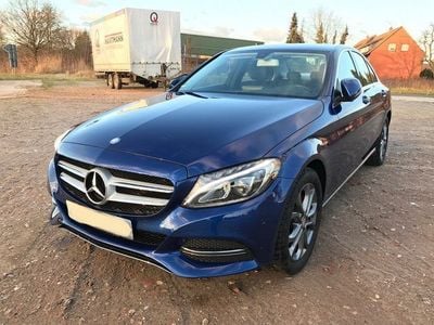 Gebraucht Mercedes C220 231 PS (169 kW) 2014 Blau metallic Limousine