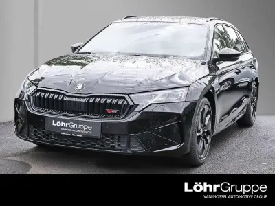 Gebraucht Skoda Octavia RS 265 PS (194 kW) 2025 Blackmagic perleffekt Kombi