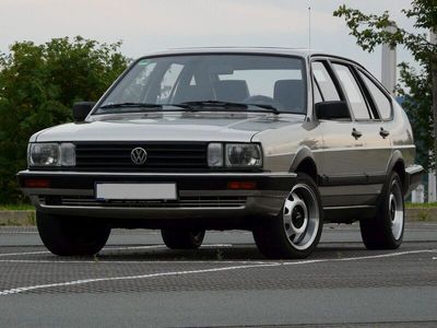 gebraucht VW Passat 32b GT, Fünfzylinder KX, Fließheck