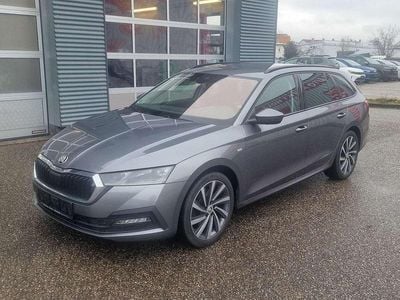 Graphite grey Gebraucht 2022 Skoda Octavia Tour Kombi | 18.998 € (Etwas zu teuer)