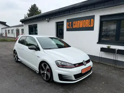 Gebraucht VW Golf VII GTI 220 PS (161 kW) 2015 Weiß Limousine
