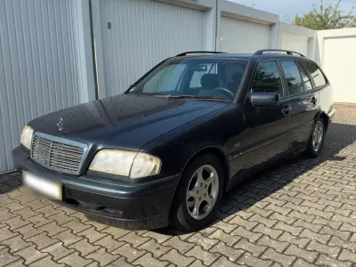 Gebraucht Mercedes C180 Edition 122 PS (89 kW) 1998 Blau Kombi