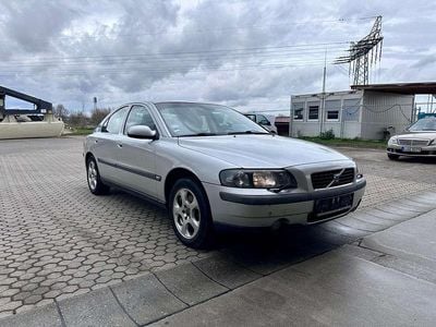 Gebraucht Volvo S60 163 PS (119 kW) 2002 Silber Limousine