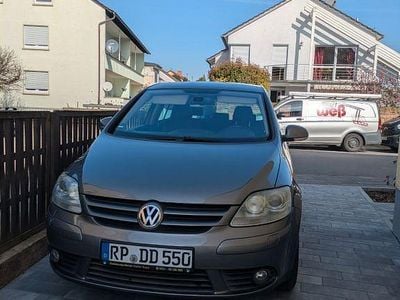 Gebraucht VW Golf Plus Cross Comfortline 140 PS (102 kW) 2008 Grau Van / Kleinbus