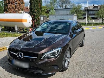 Mercedes CLA200