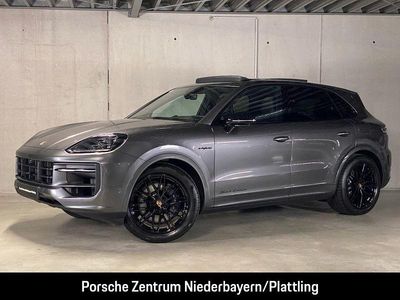 Gebraucht Porsche Cayenne Black Edition 470 PS (345 kW) 2026 Grau SUV