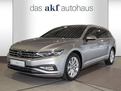 Usata VW Passat Elegance 150 CV (110 kW) 2024 Argento Station wagon