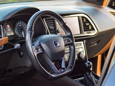 Second-hand Seat Leon CUPRA 300 CP (220 kW) 2017 Negru Berlinǎ