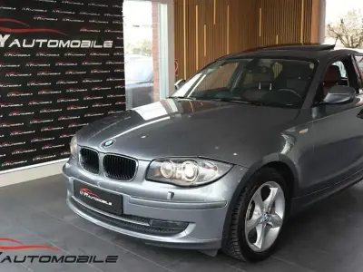 Usata BMW 123 Advantage 204 CV (150 kW) 2011 Grigio Utilitaria