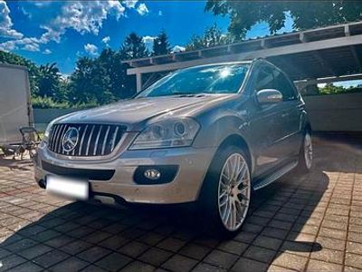 Gebraucht Mercedes ML350 272 PS (200 kW) 2007 Grau SUV