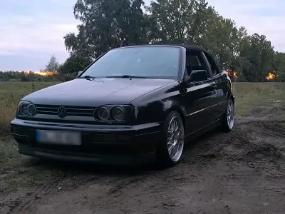Gebraucht VW Golf Cabriolet 75 PS (55 kW) 1997 Schwarz Cabrio