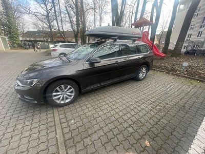 Gebraucht VW Passat Comfortline 150 PS (110 kW) 2015 Braun Kombi