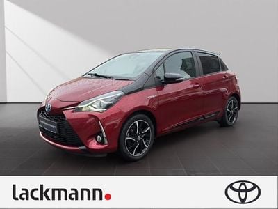Gebraucht Toyota Yaris Hybrid Style 100 PS (73 kW) 2018 Rot Kleinwagen