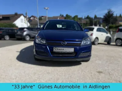 Gebraucht Opel Astra Edition 105 PS (77 kW) 2005 Blau Kombi