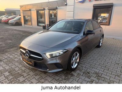 Gebraucht Mercedes A180 136 PS (100 kW) 2019 Grau Limousine