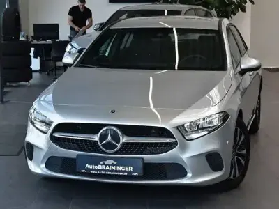 Gebraucht Mercedes A200 150 PS (110 kW) 2020 Silber Limousine