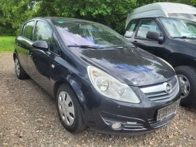 Gebraucht Opel Corsa Edition 90 PS (66 kW) 2009 Schwarz Kleinwagen