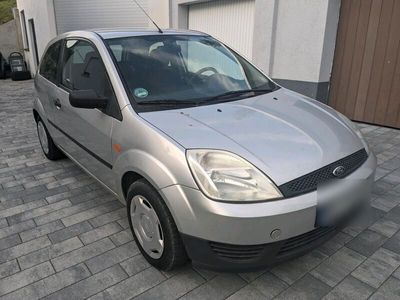 gebraucht Ford Fiesta 1,3 Liter voll Fahrbereit!