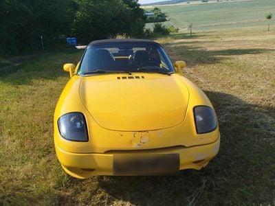 Second-hand Fiat Barchetta 131 CP (96 kW) 1996 Galben Cabrio