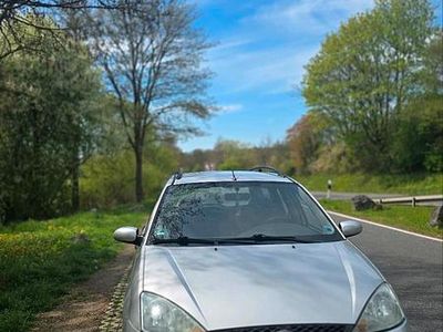 Usata Ford Focus 101 CV (74 kW) 2004 Argento Station wagon
