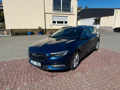 Usata Opel Insignia Business 170 CV (125 kW) 2020 Blu Station wagon