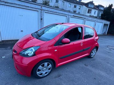 Gebraucht Toyota Aygo 2007 Rot Kleinwagen
