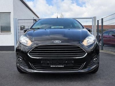 Gebraucht Ford Fiesta Trend 60 PS (44 kW) 2015 Schwarz Kleinwagen