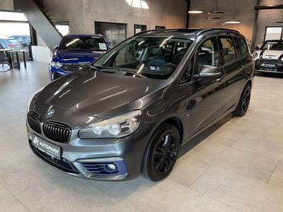 Gebraucht BMW 216 Sport Line 116 PS (85 kW) 2015 Mineralgrau Van / Kleinbus