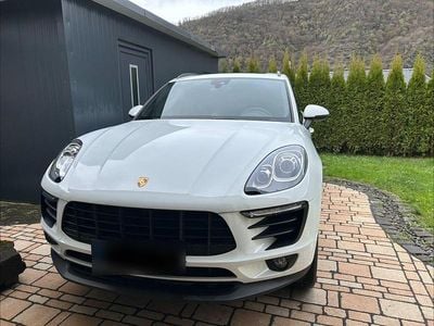 Gebraucht Porsche Macan S 258 PS (189 kW) 2016 Weiß SUV