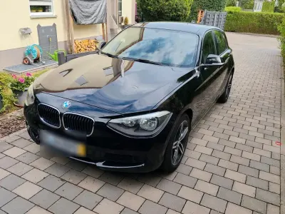 Gebraucht BMW 116 136 PS (100 kW) 2012 Schwarz Kleinwagen