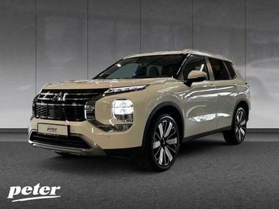 Nuova Mitsubishi Outlander P-HEV 306 CV (225 kW) 2026 Bianco SUV