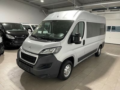 Gebraucht Peugeot Boxer 131 PS (96 kW) 2017 Silber metallic Van