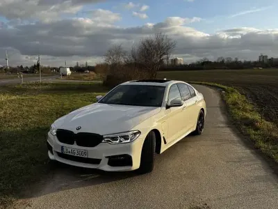 Gebraucht BMW 530e M Sport 184 PS (135 kW) 2019 Weiß Limousine