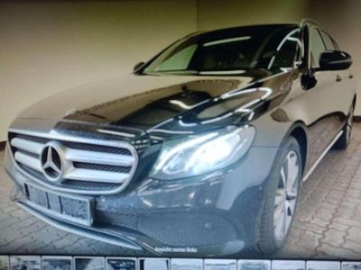 Mercedes E200