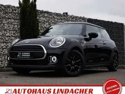 Gebraucht Mini ONE 102 PS (75 kW) 2019 Midnight black Kleinwagen