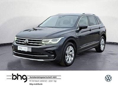 Grau Gebraucht 2022 VW Tiguan Elegance SUV | 27.860 € (Superpreis)