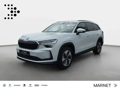 Gebraucht Skoda Kodiaq Selection 204 PS (150 kW) 2025 Moonweiß perleffekt SUV